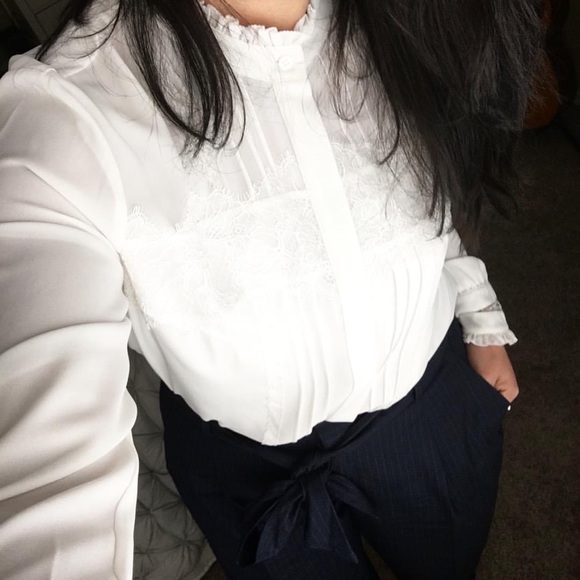 Banana Republic Navy Blue Avery Tie Stripe Pant Trousers (size 8) - Picture 15 of 16